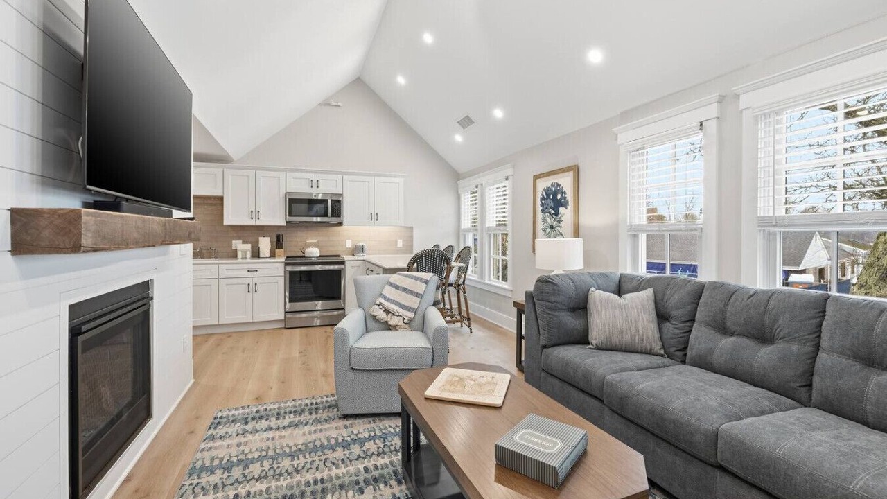 Photo of Livingroom in Falmouth