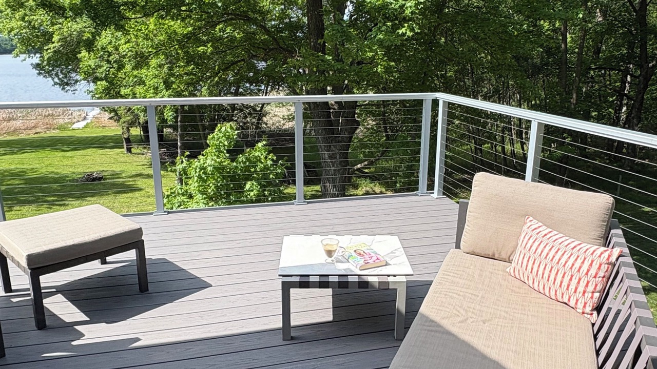 Photo of Patio Balcony in Aitkin