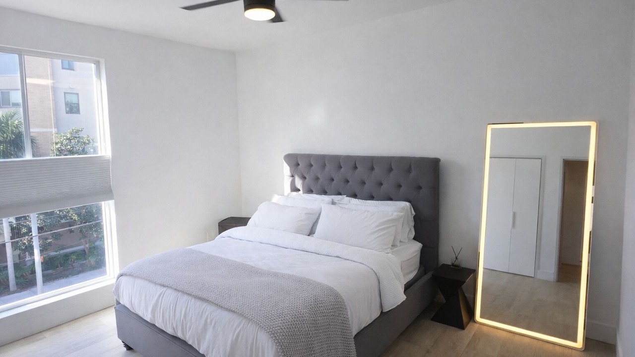 Photo of Bedroom in Hollywood