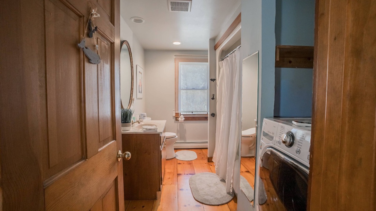 Photo of Bathroom in Truro