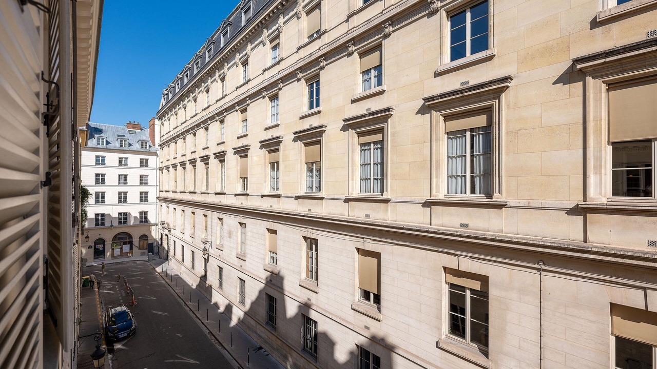 Photo of Bedroom in Quartier de la Place-Vendome