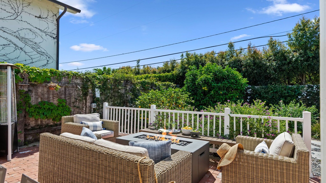 Photo of Others in East Mesa