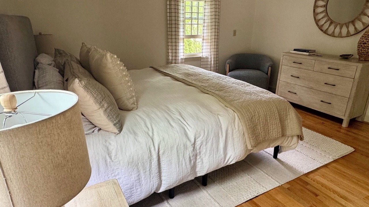 Photo of Bedroom in Dennis