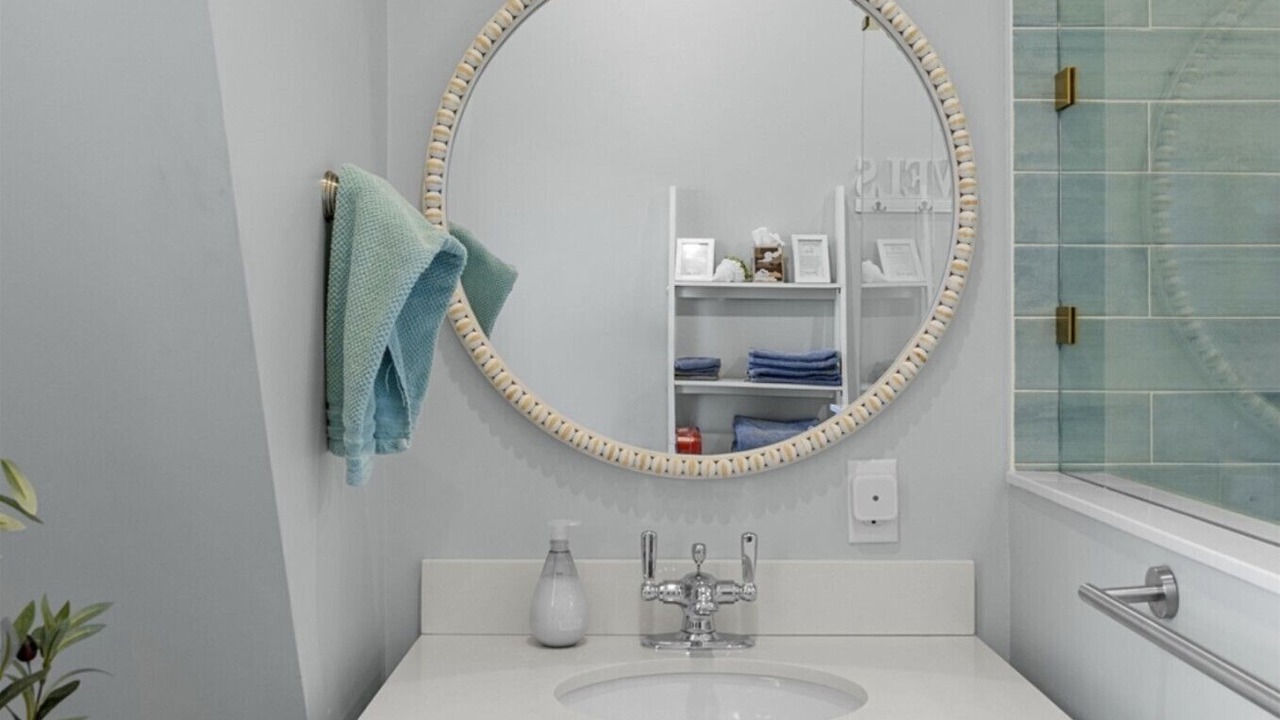 Photo of Bathroom in Sandwich