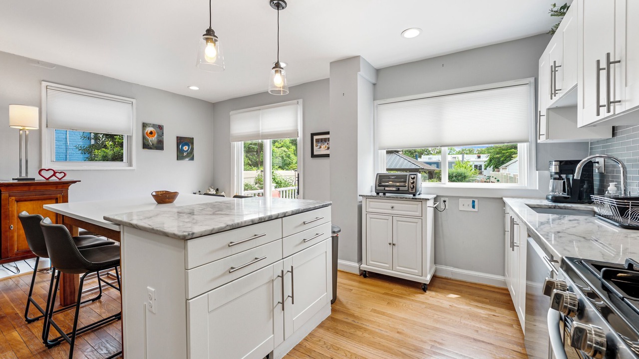 Photo of Kitchen in Lower Central NE