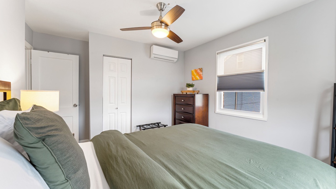 Photo of Bedroom in Lower Central NE