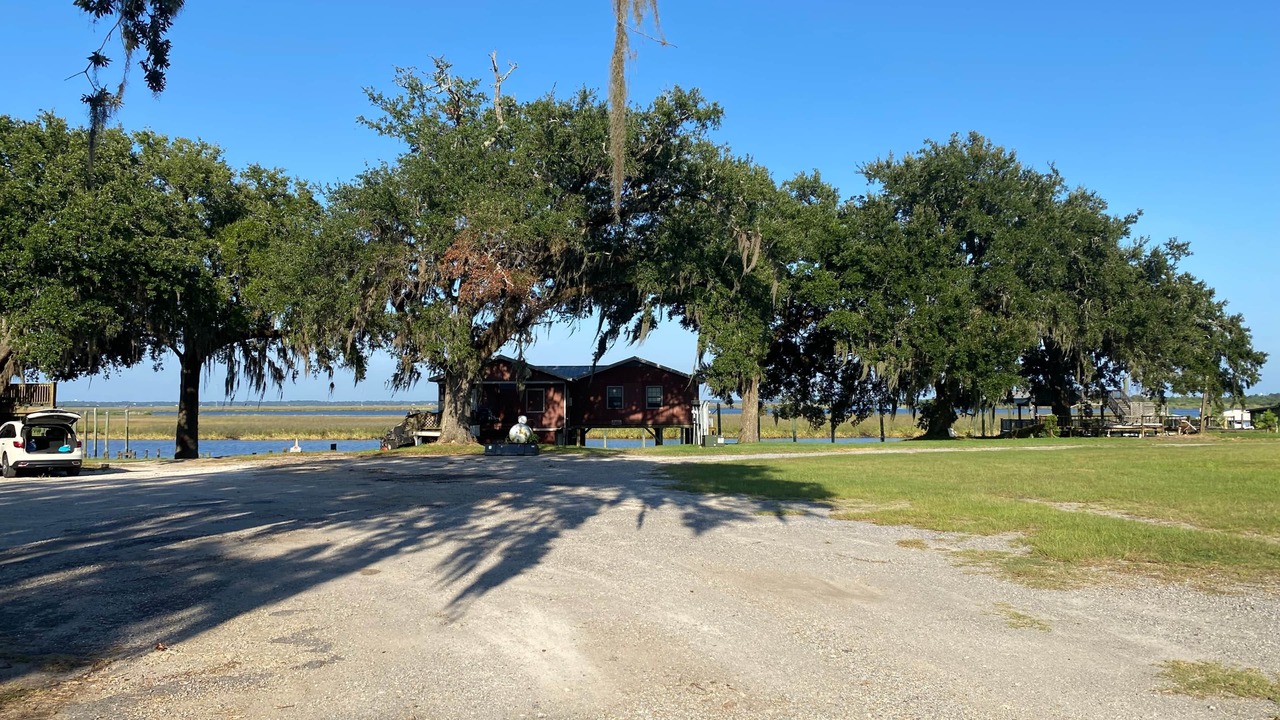 Photo of Others in Gautier