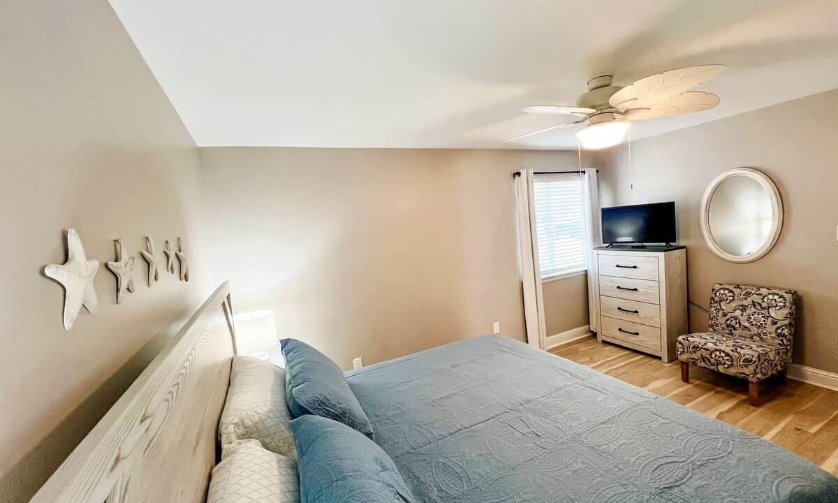 Photo of Bedroom in Biloxi