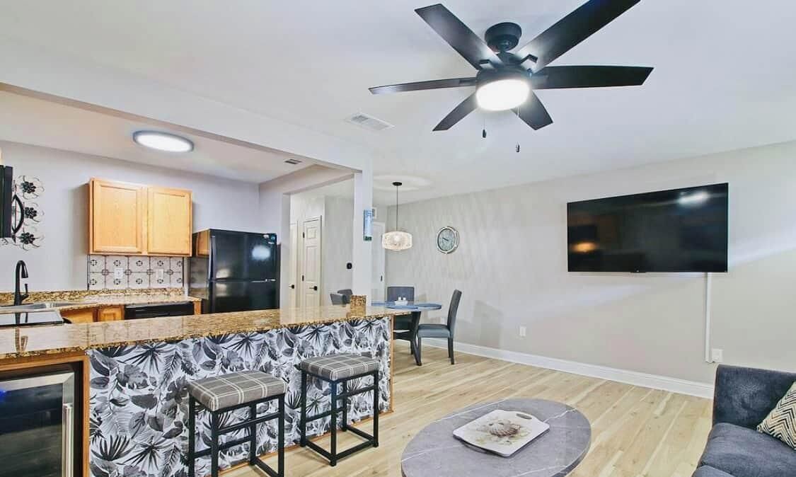 Photo of Livingroom in Biloxi