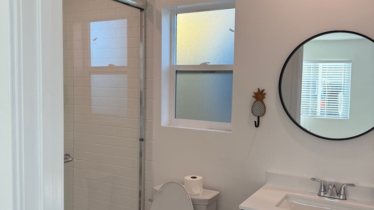 Photo of Bathroom in Harbor
