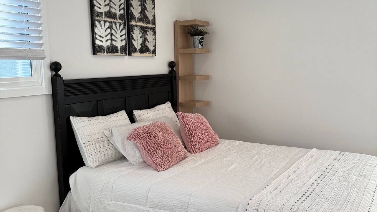 Photo of Bedroom in Harbor