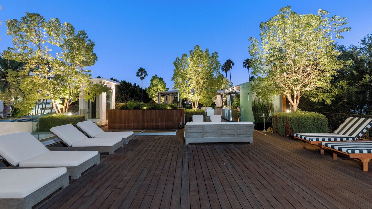 Photo of Patio Balcony in Beverly Hills
