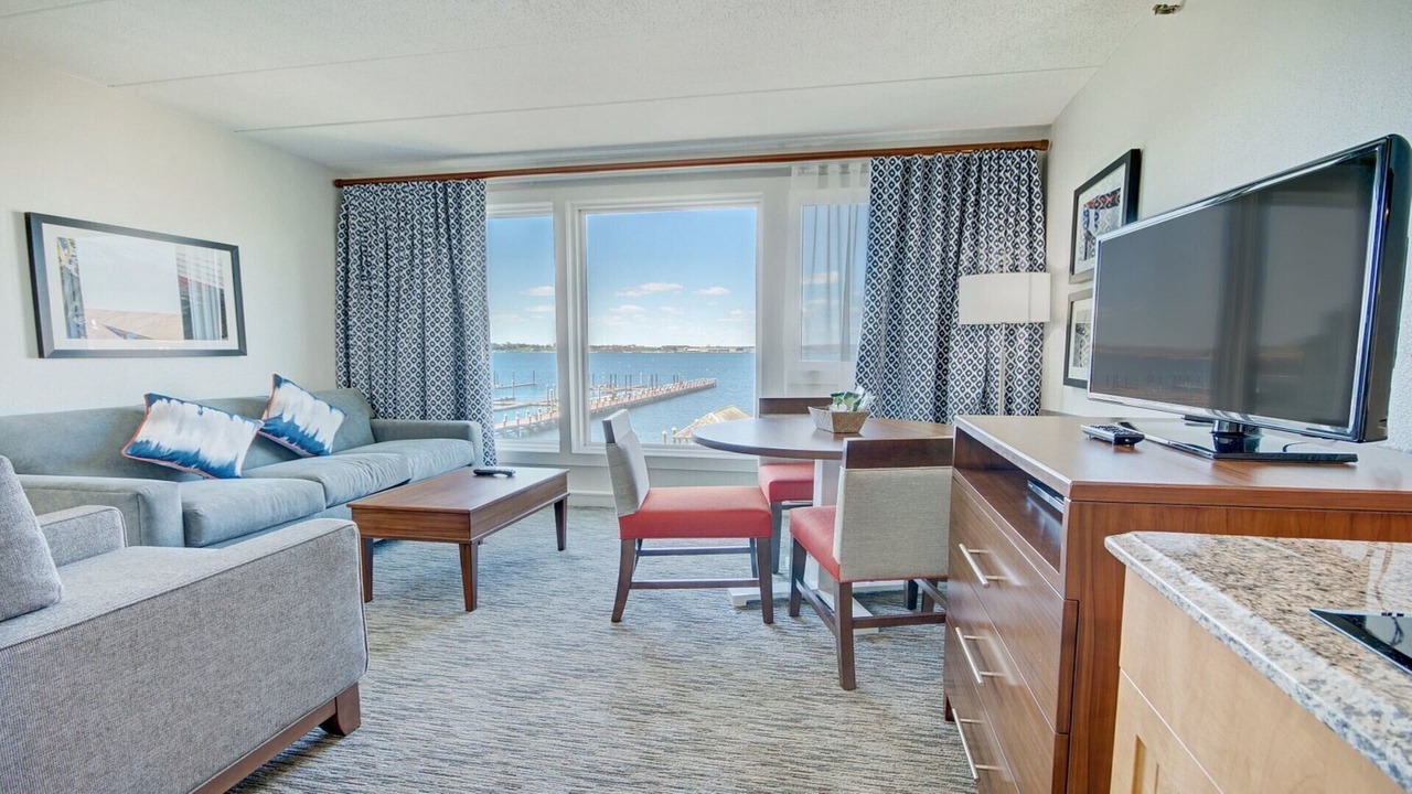Photo of Livingroom in Yachting Village