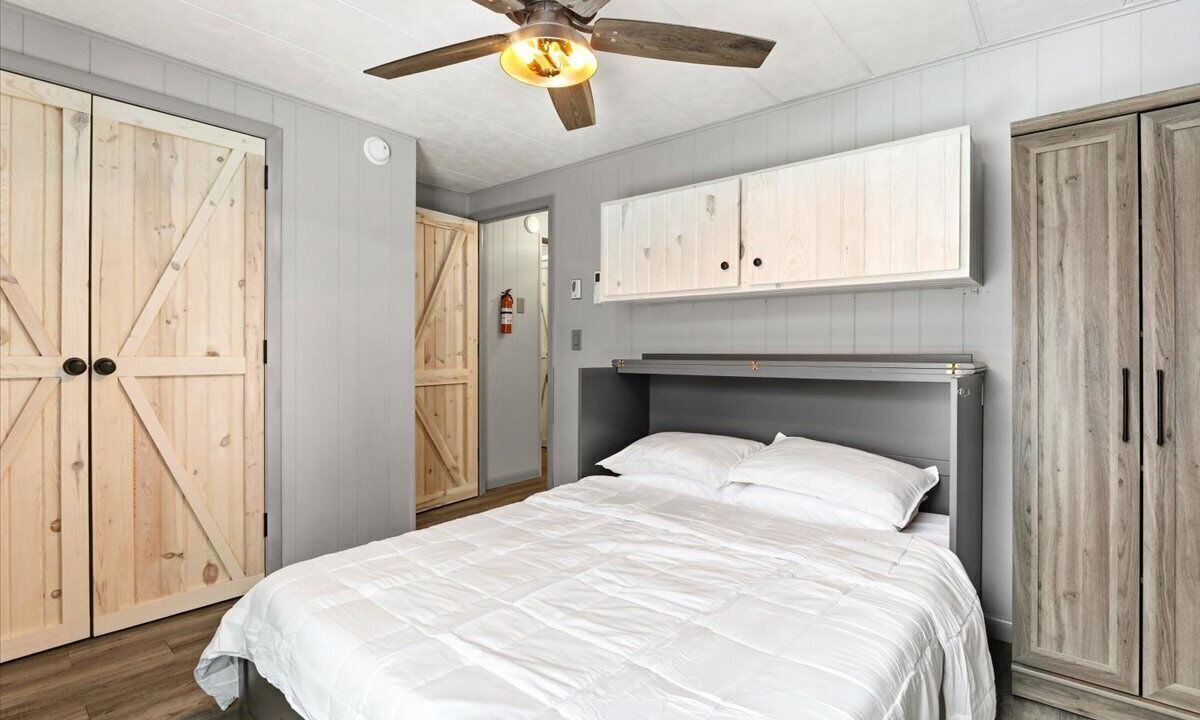 Photo of Bedroom in Nekoosa