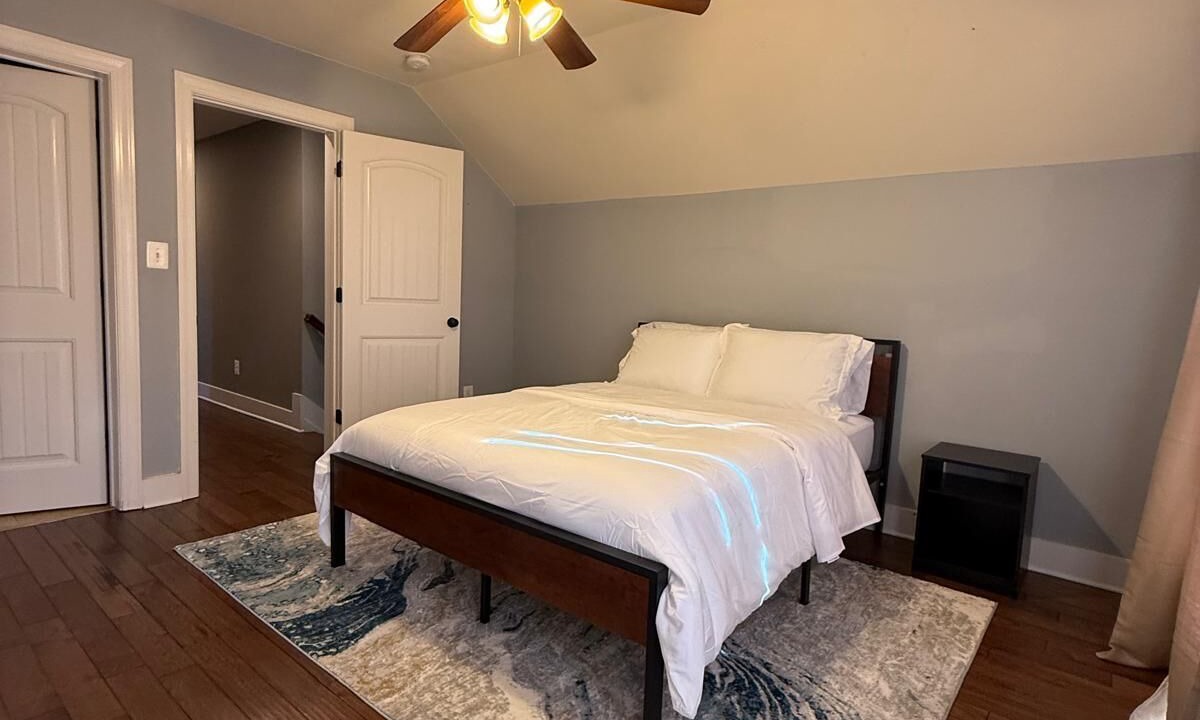 Photo of Bedroom in Haymarket