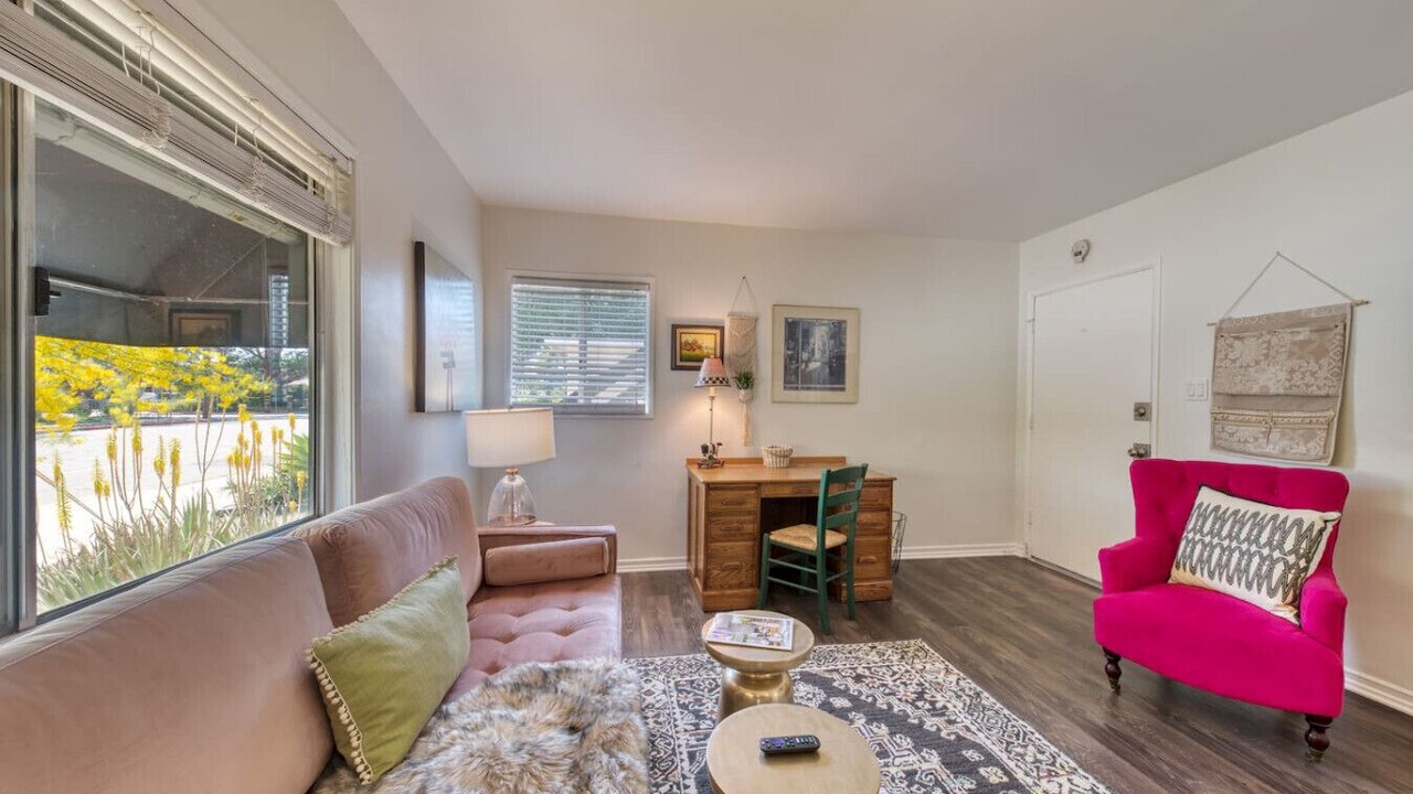 Photo of Livingroom in Monrovia