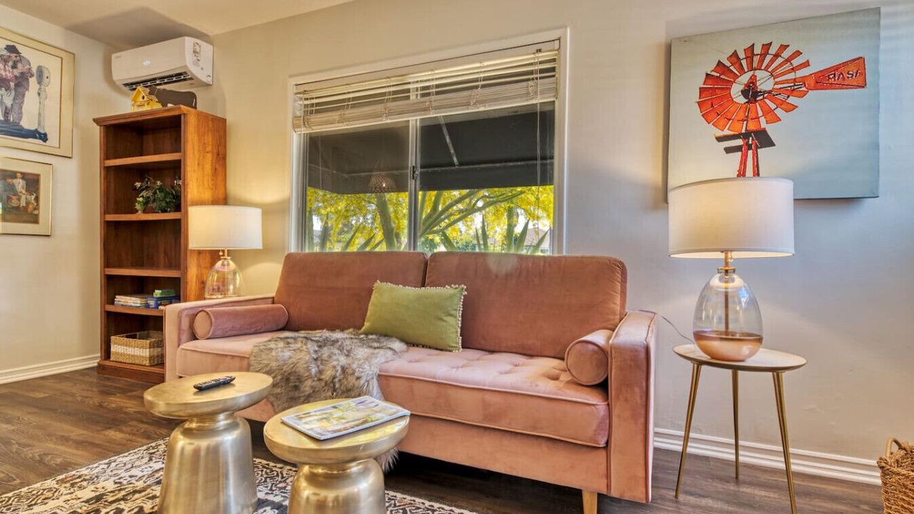 Photo of Livingroom in Monrovia