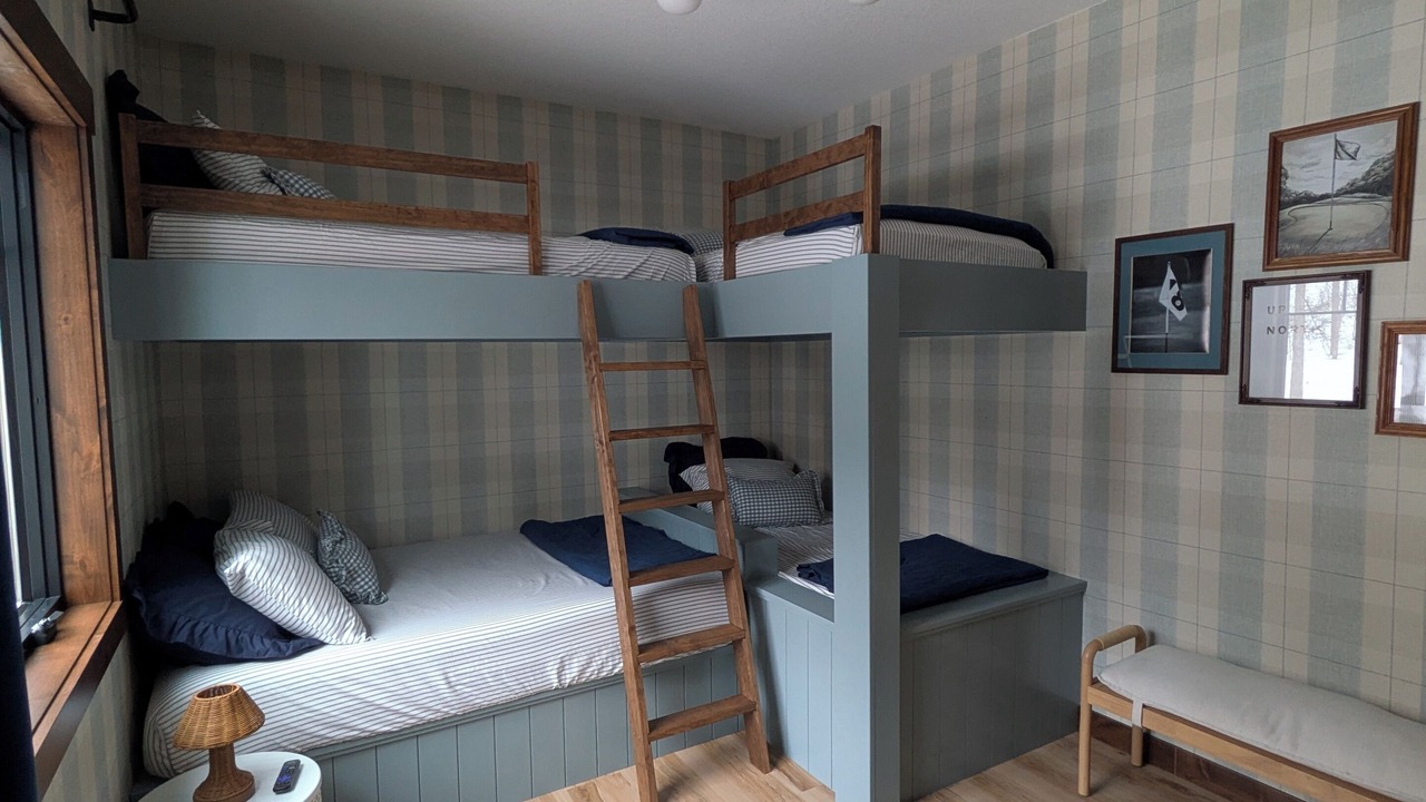 Photo of Bedroom in Breezy Point