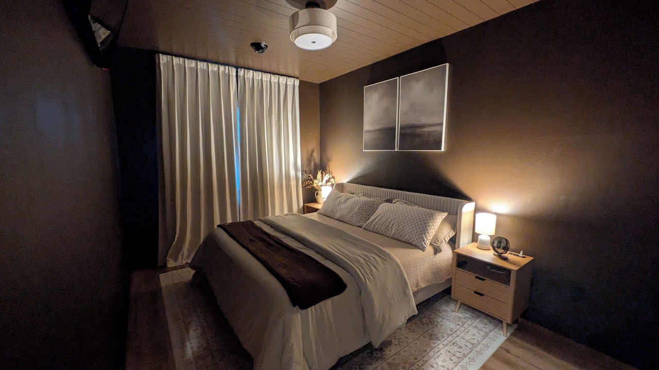 Photo of Bedroom in Breezy Point