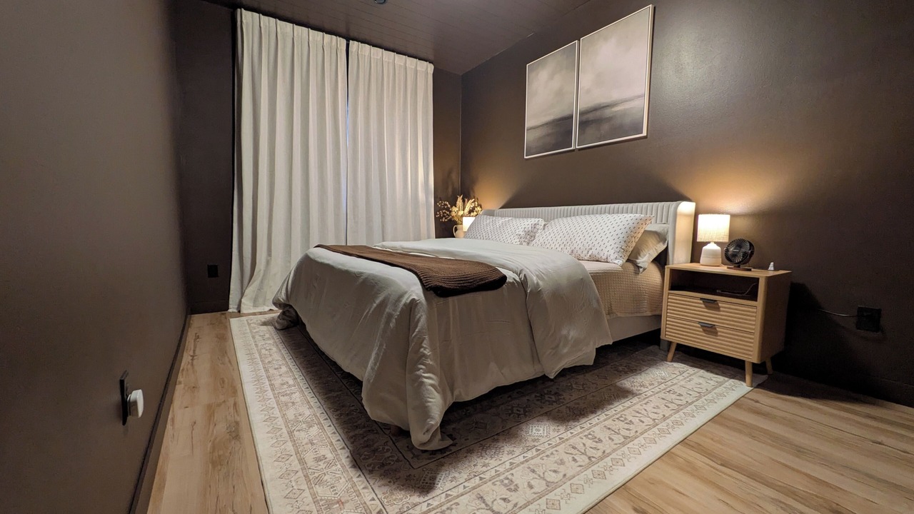 Photo of Bedroom in Breezy Point