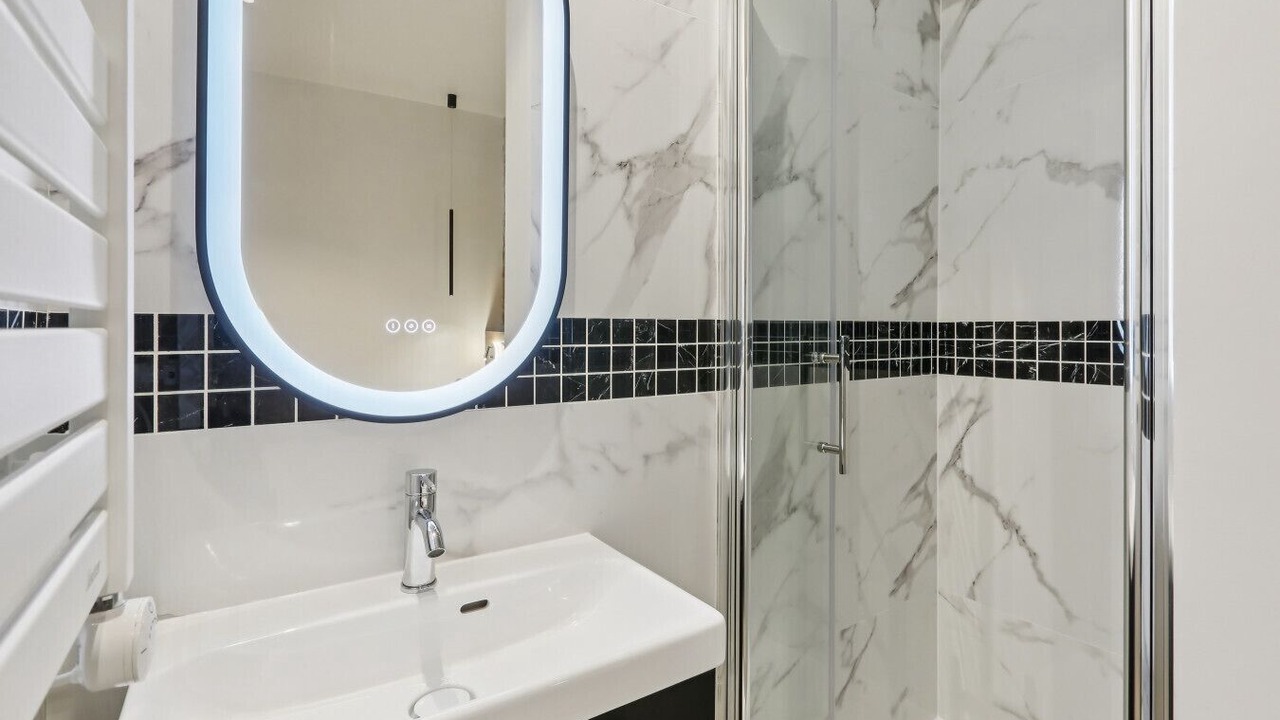 Photo of Bathroom in 3rd Arrondissement
