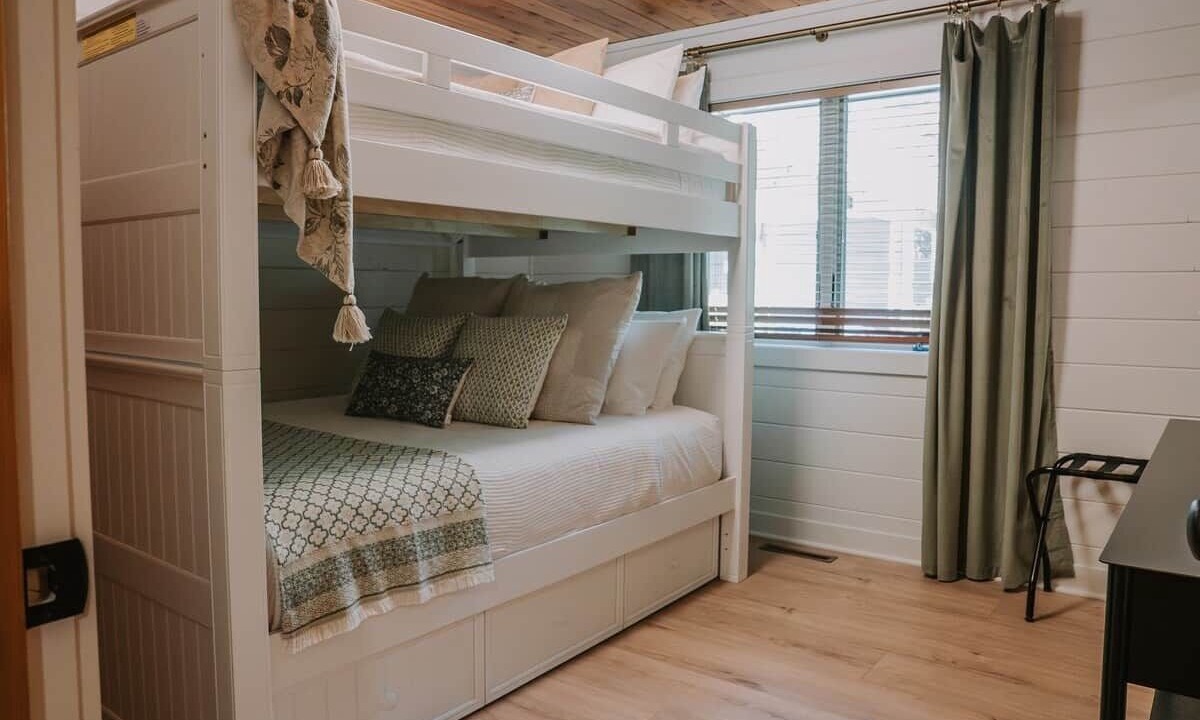 Photo of Bedroom in Alexandria