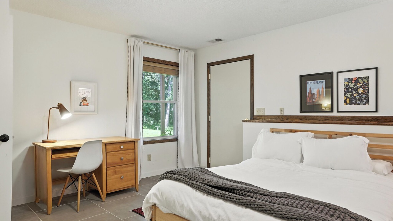 Photo of Bedroom in Fridley