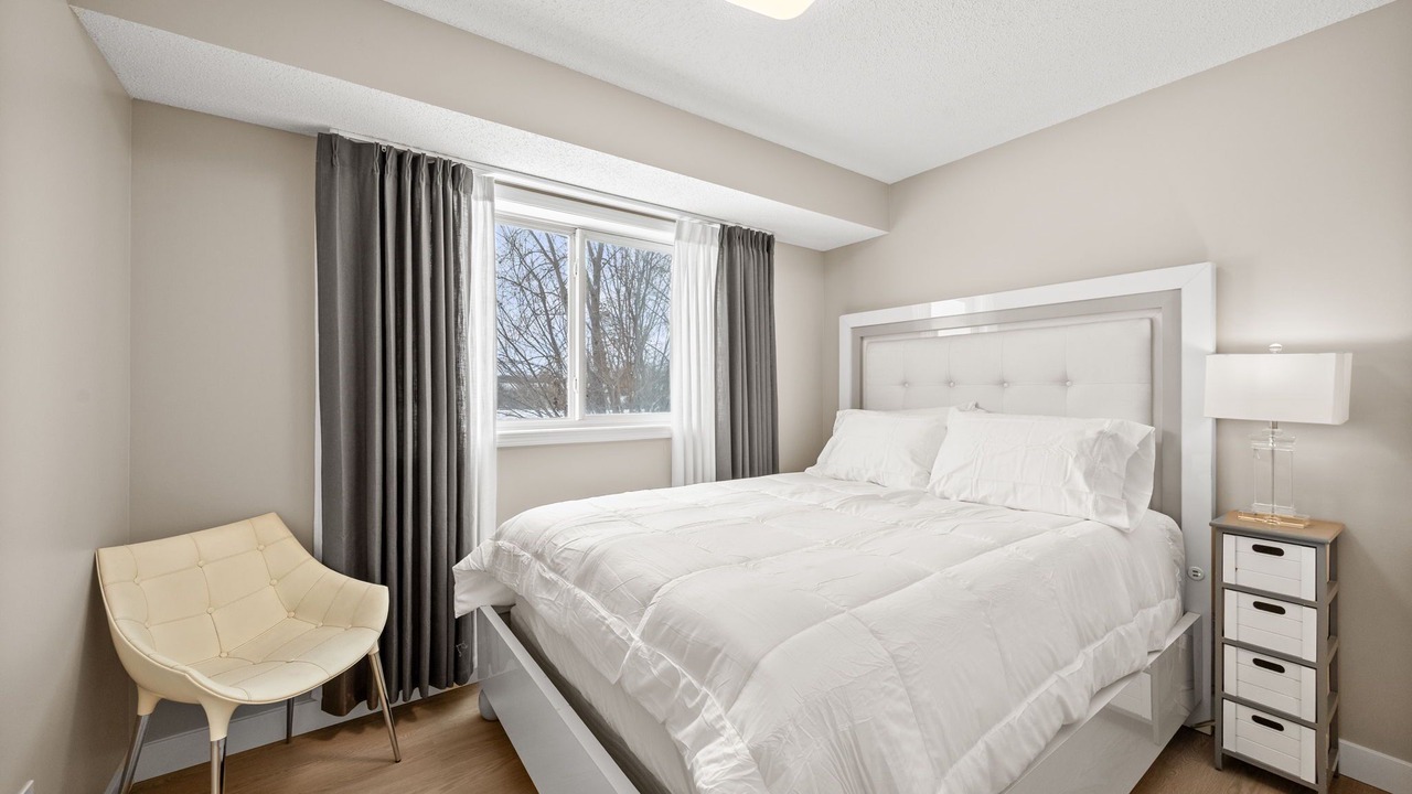Photo of Bedroom in Blaine