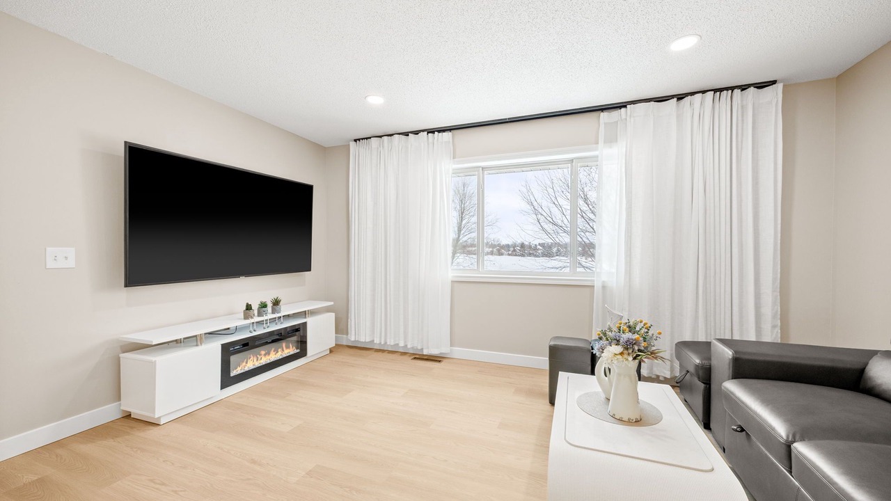 Photo of Livingroom in Blaine