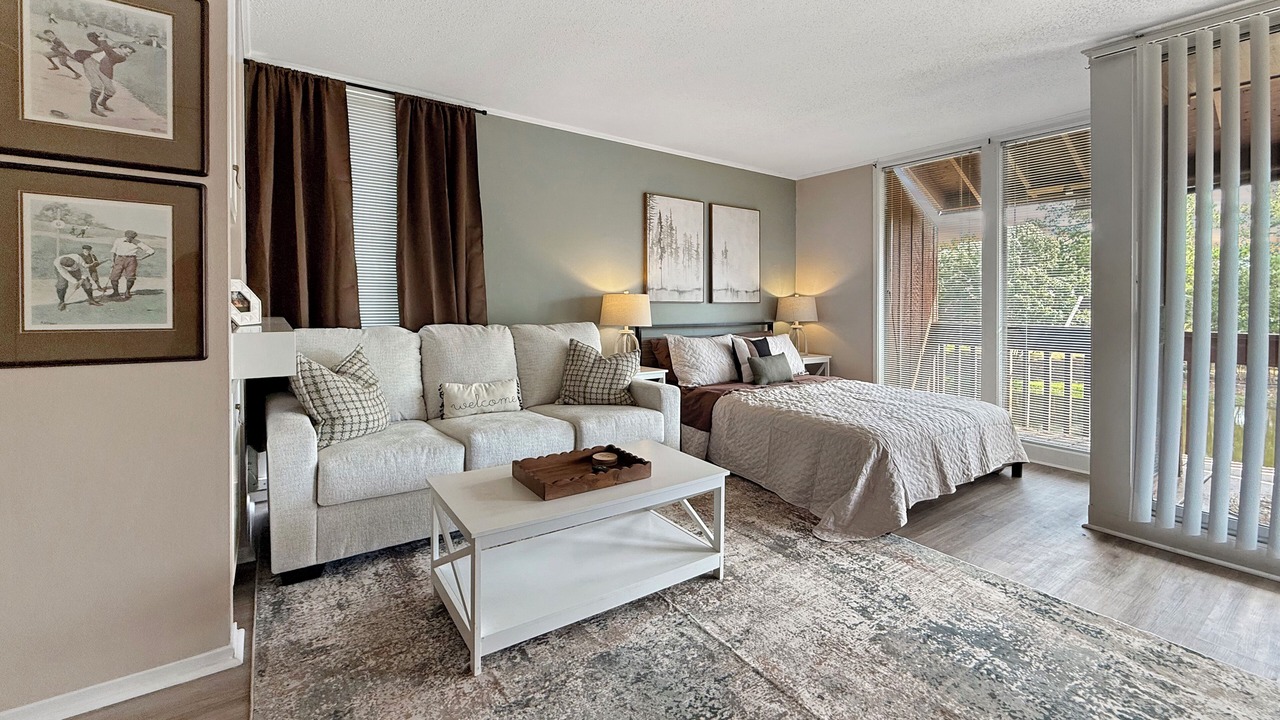 Photo of Bedroom in Diamondhead
