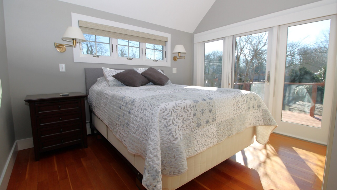 Photo of Bedroom in Orleans