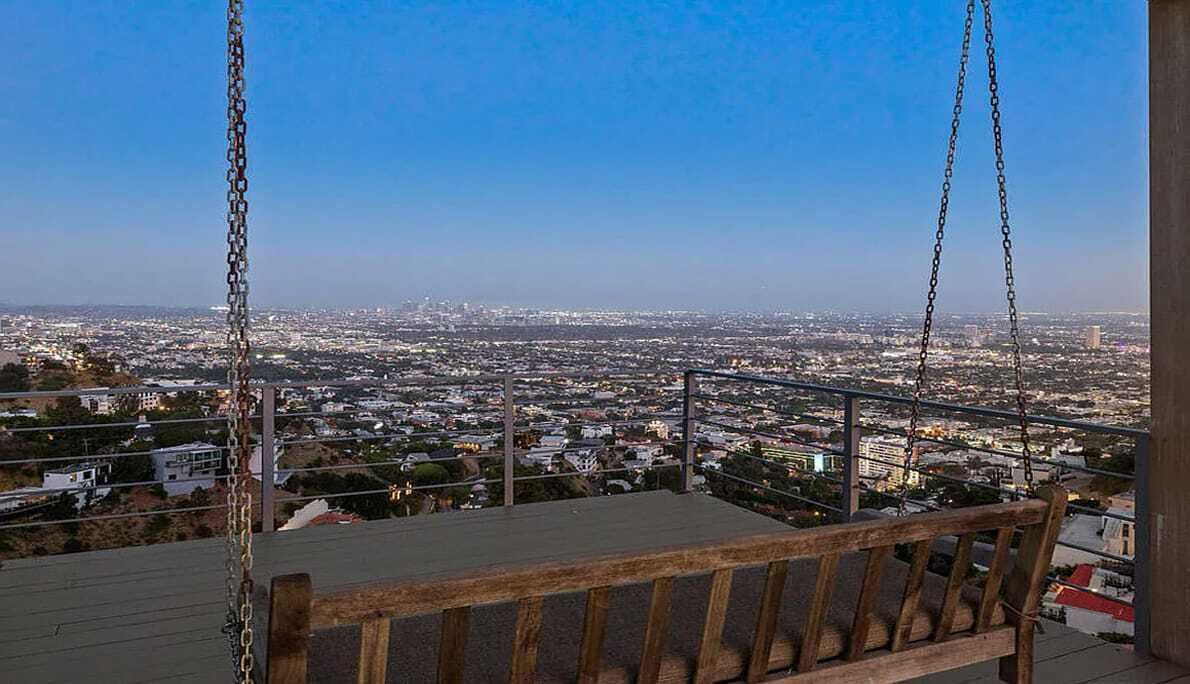 Photo of Outdoor in Hollywood Hills West