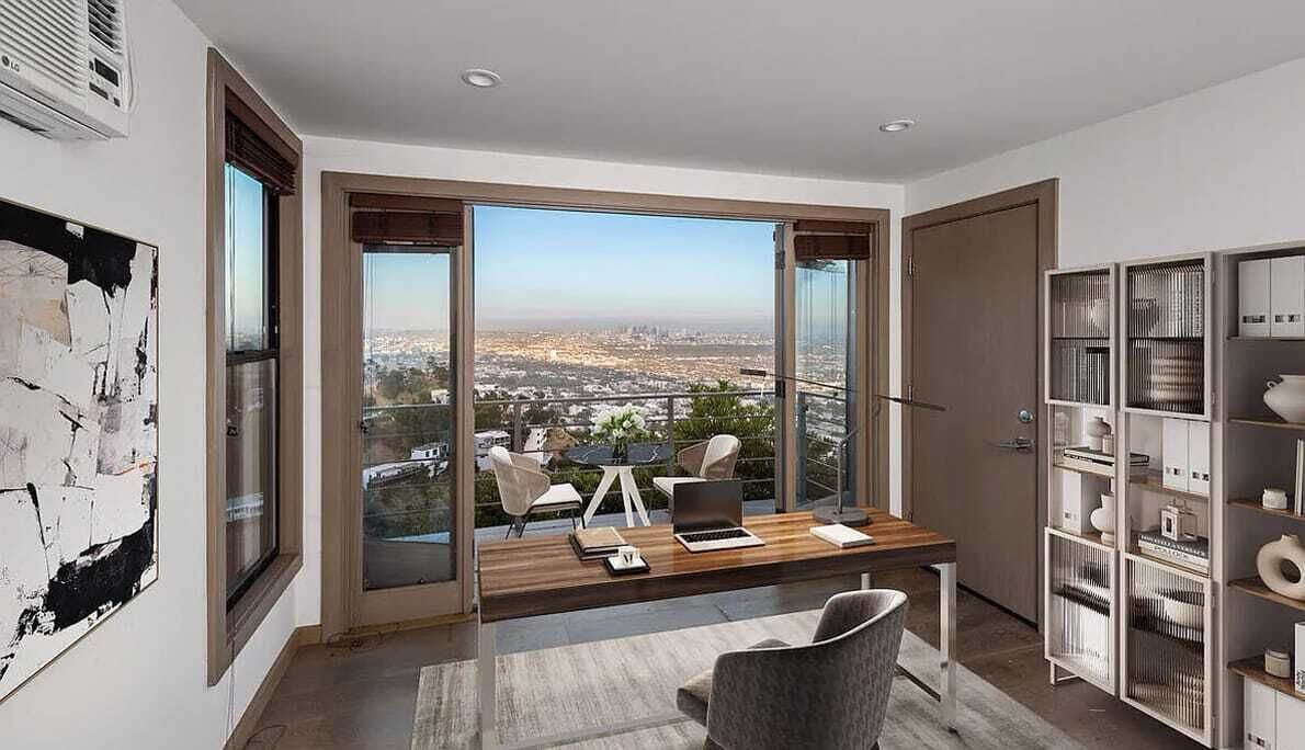 Photo of Others in Hollywood Hills West