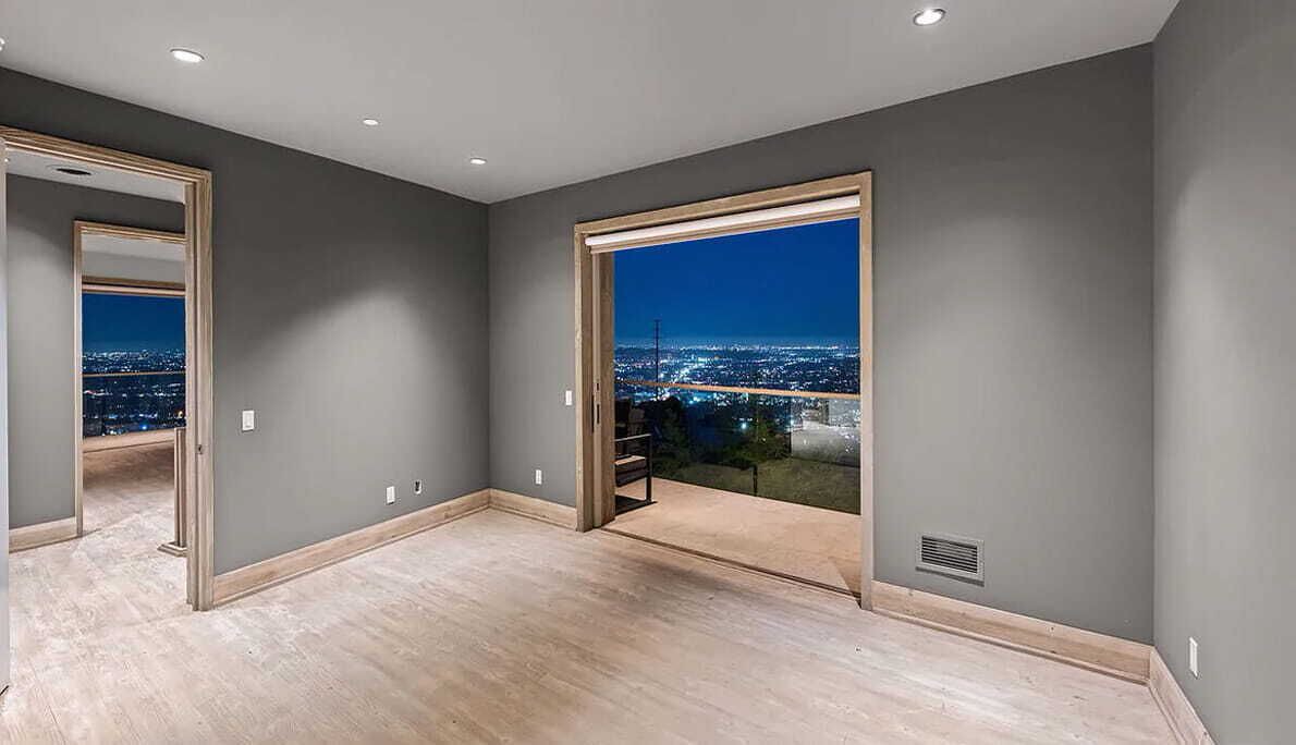 Photo of Others in Hollywood Hills West
