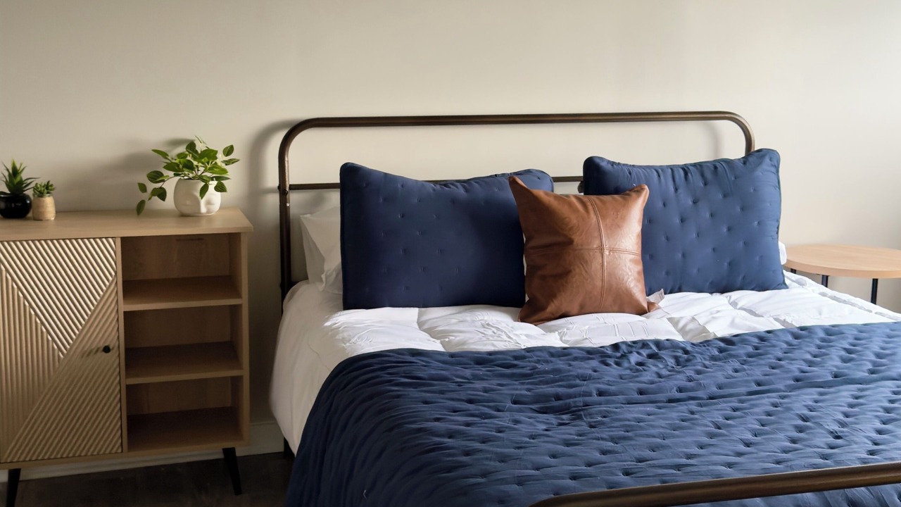 Photo of Bedroom in Central Business District