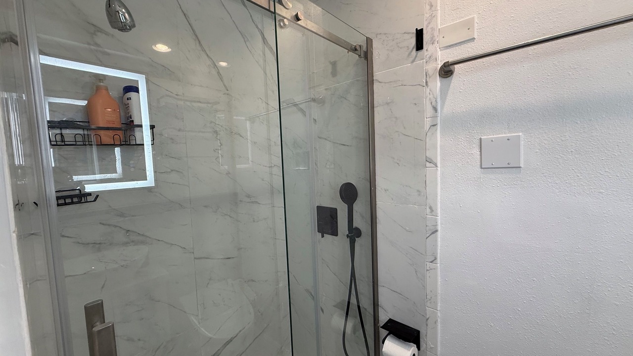 Photo of Bathroom in Gardena