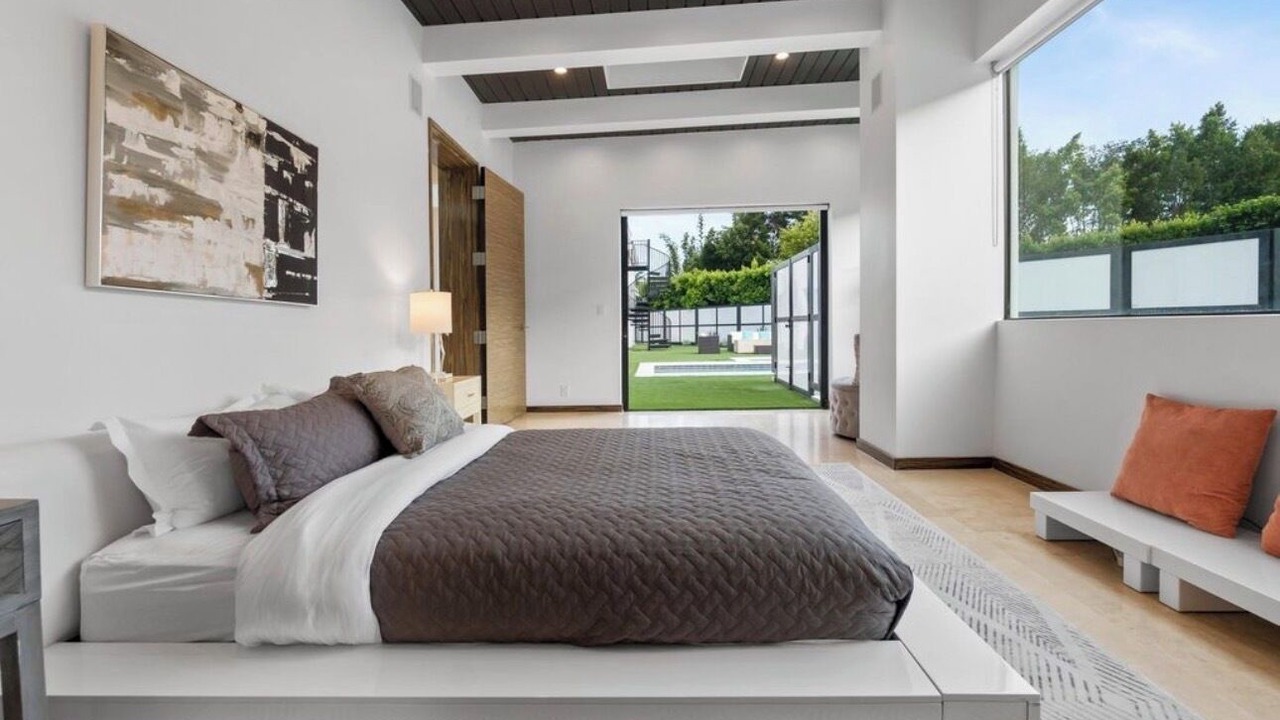Photo of Bedroom in Hollywood Hills West