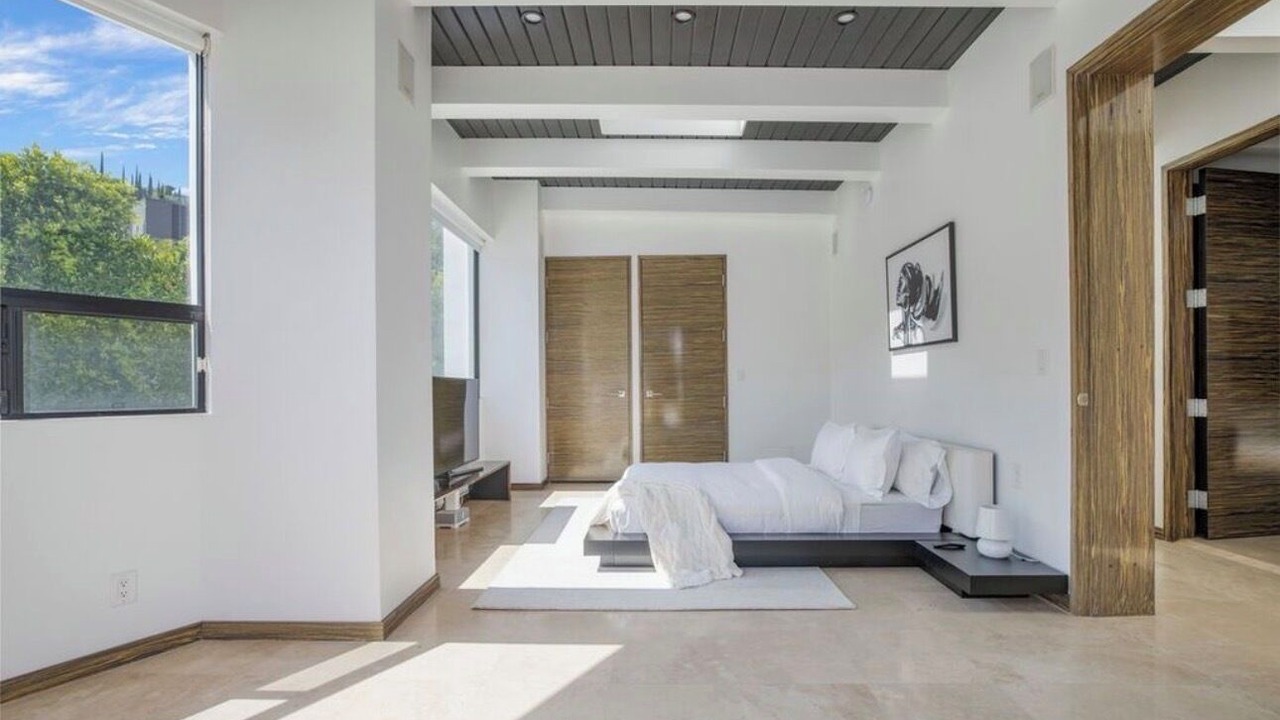 Photo of Bedroom in Hollywood Hills West