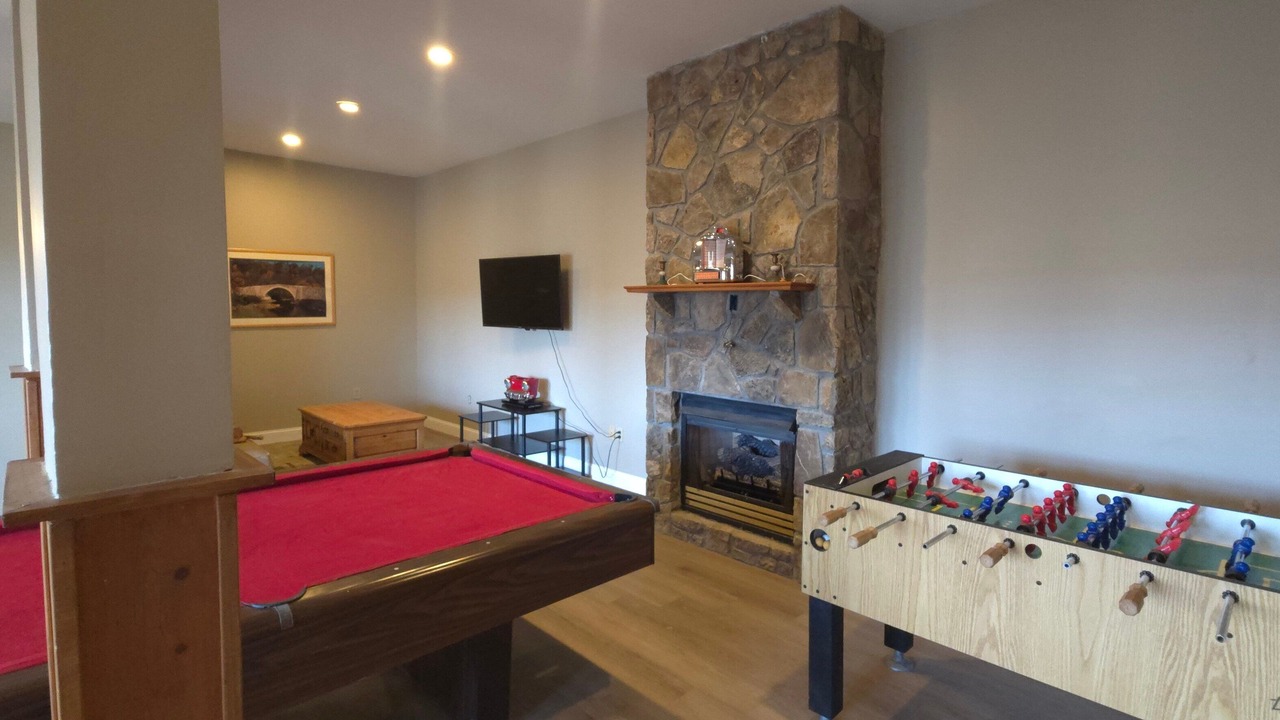 Photo of Bedroom in Mountainside