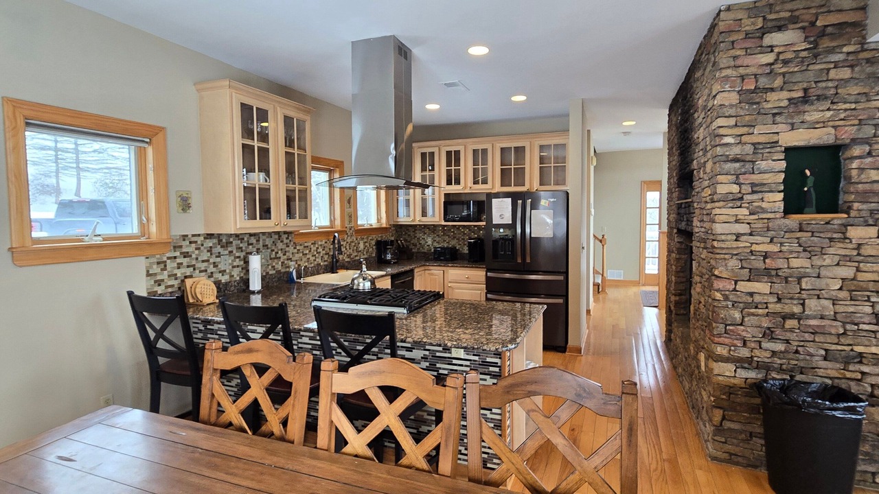 Photo of Kitchen in Mountainside