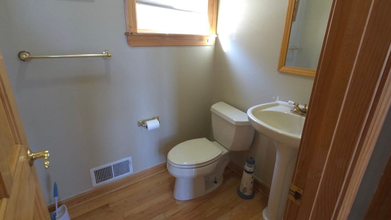 Photo of Bathroom in Mountainside
