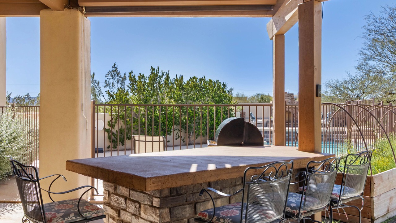 Photo of Outdoor in Sunrise Desert Vistas