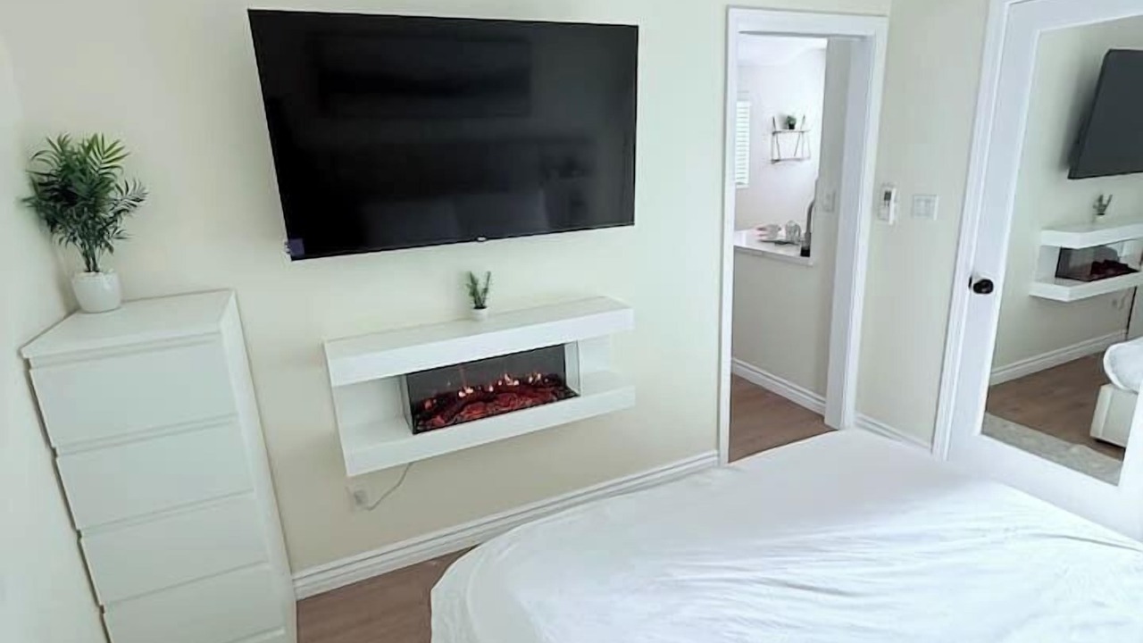 Photo of Bedroom in Simi Valley