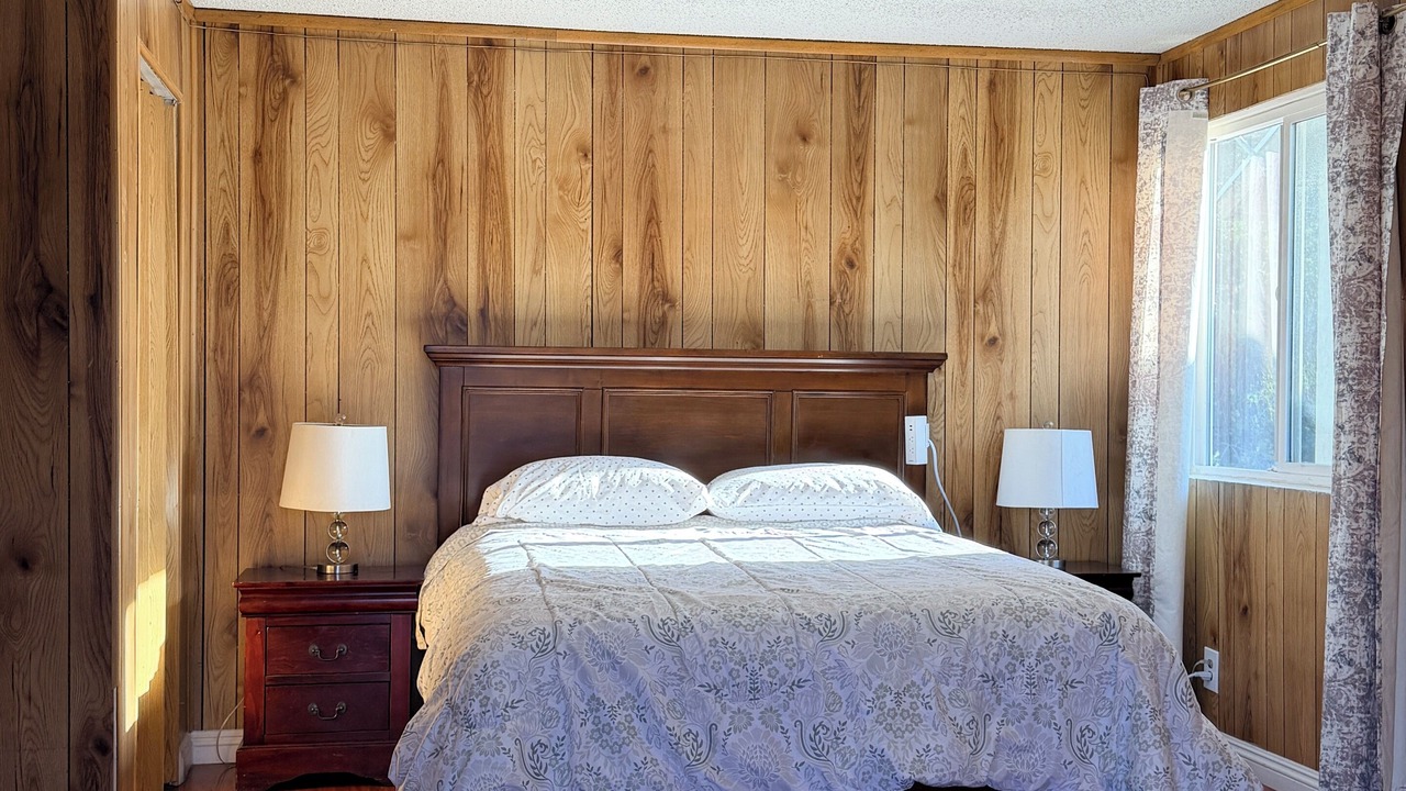 Photo of Bedroom in Hacienda Heights