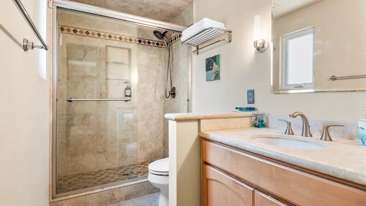 Photo of Bathroom in Huntington Beach
