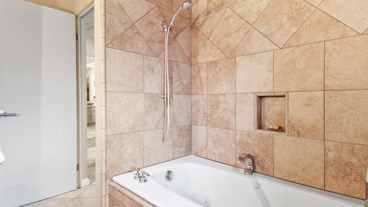 Photo of Bathroom in Huntington Beach