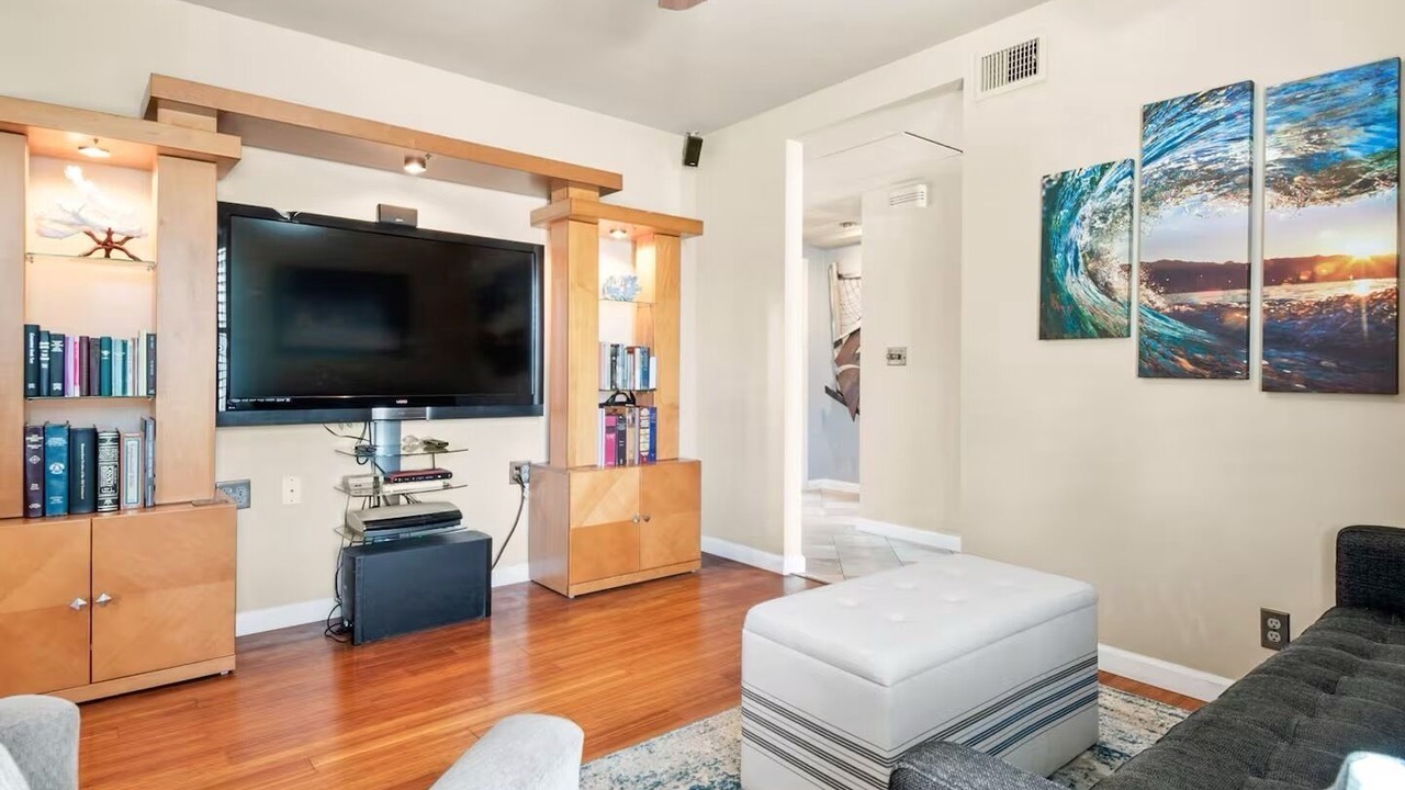 Photo of Livingroom in Huntington Beach