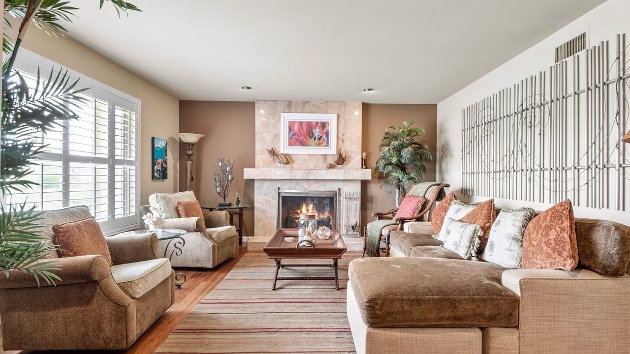 Photo of Livingroom in Huntington Beach