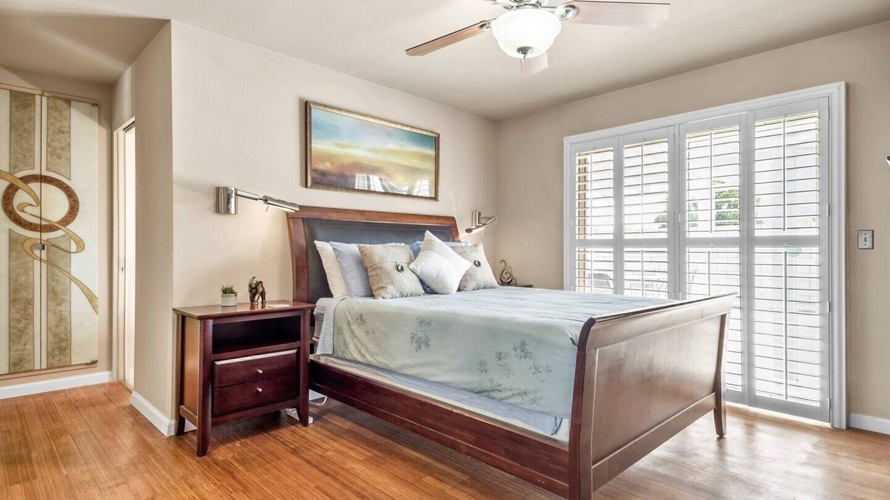 Photo of Bedroom in Huntington Beach