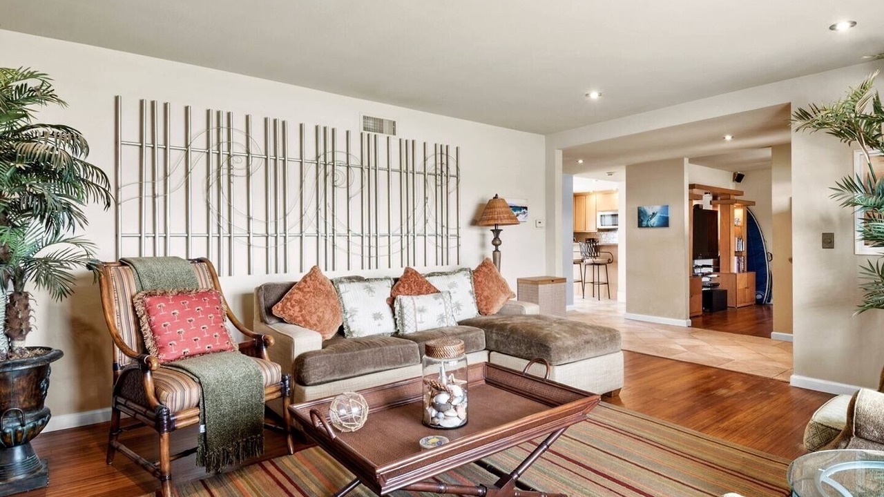 Photo of Livingroom in Huntington Beach